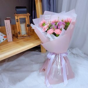 Carnation-rose-bouquet-main
