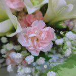 Lily-Bouquet-carnationspray