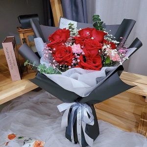 Red-rose-bouquet-main