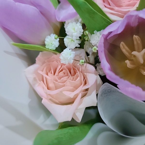 Lilac-tulip-rose