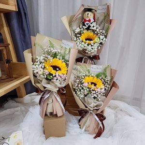 Single-stalk-sunflower-bouquet-main