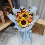 Graduation-bouquet-with-bear-main-min